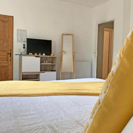 Les Tables Aux Vaches Raviege Hotel La Salvetat-sur-Agout Luaran gambar