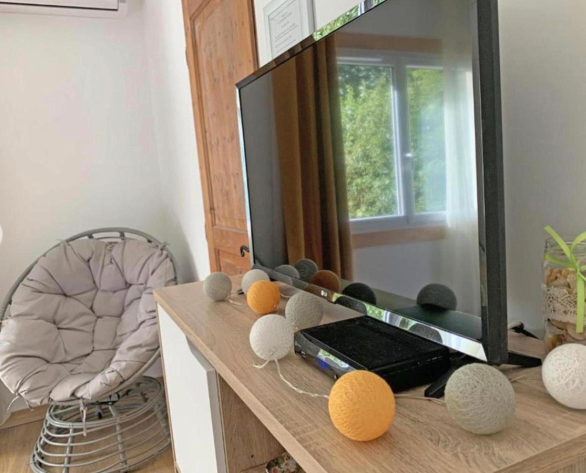Les Tables Aux Vaches Raviege Hotel La Salvetat-sur-Agout Luaran gambar